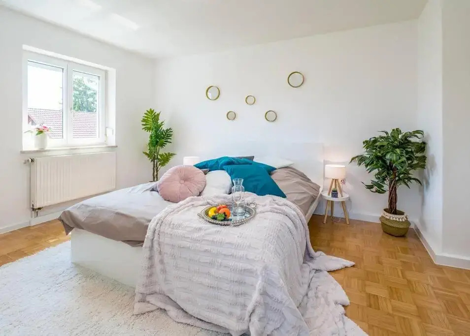 Luxus Neubau 65m2 City Wohnung- R