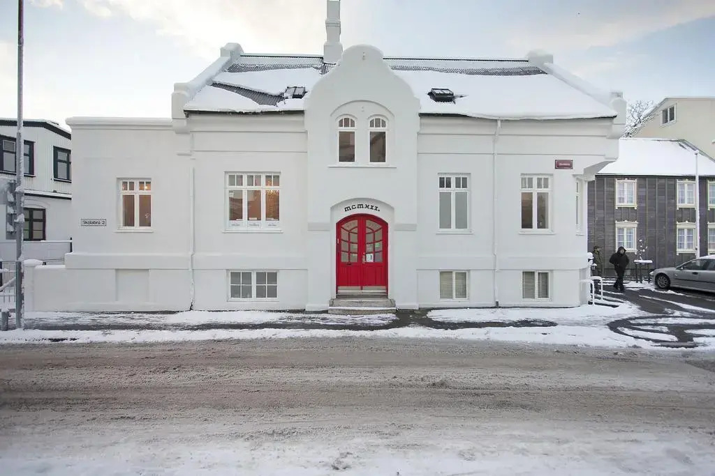 Skolabru Guesthouse