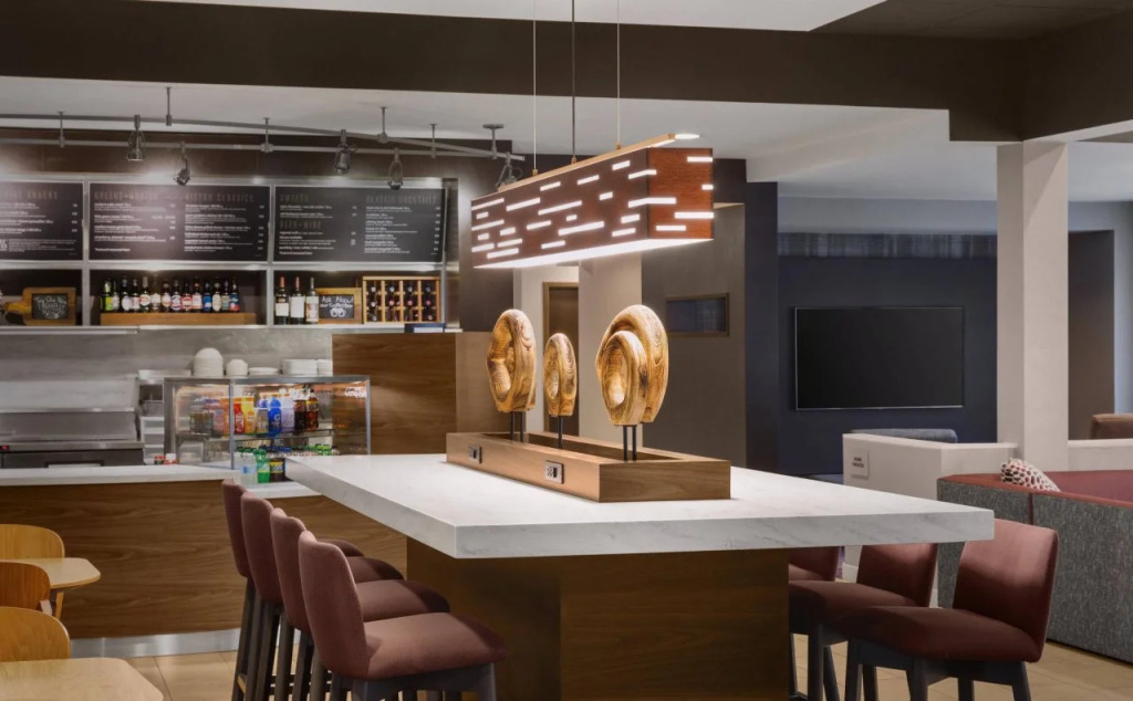 Courtyard by Marriott Mahwah