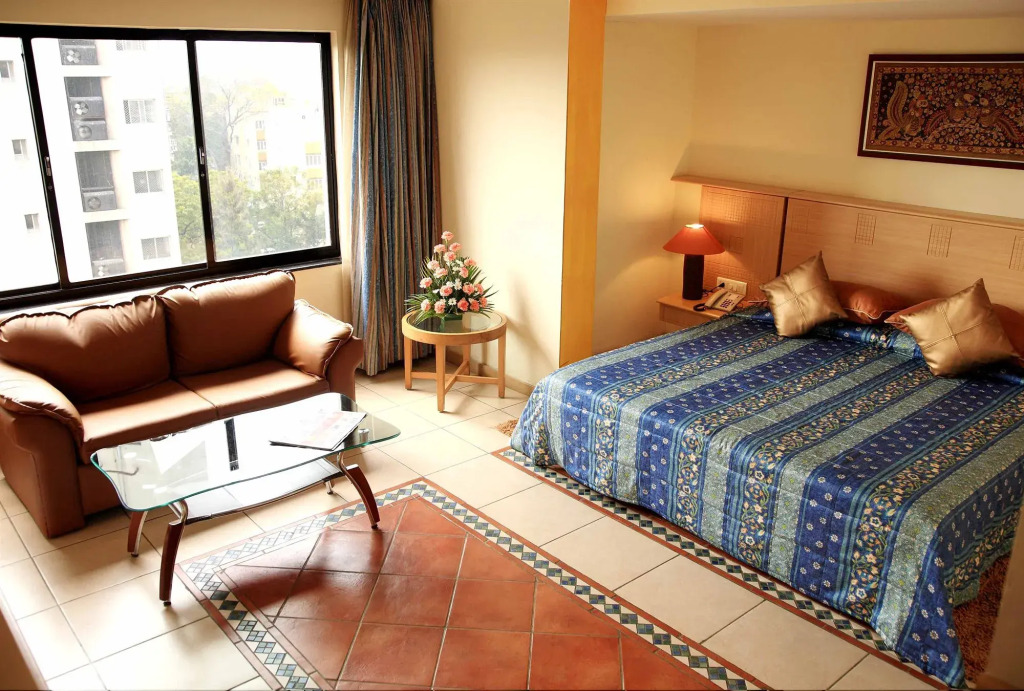 Harrisons Hotel