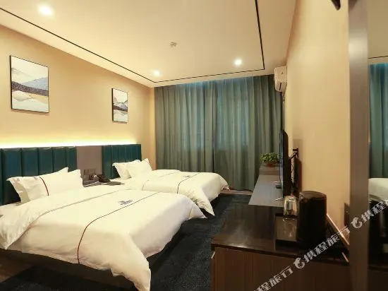 Xinzheng Junhe Hotel