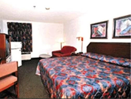 Country Host Inn