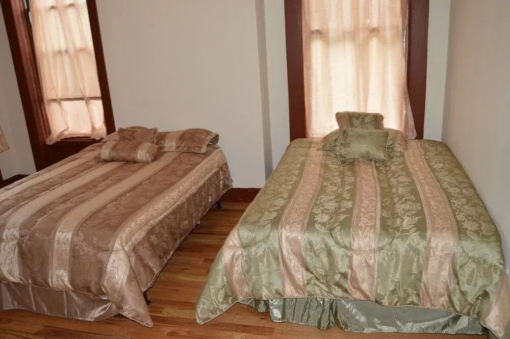 Williamsburg Hostel