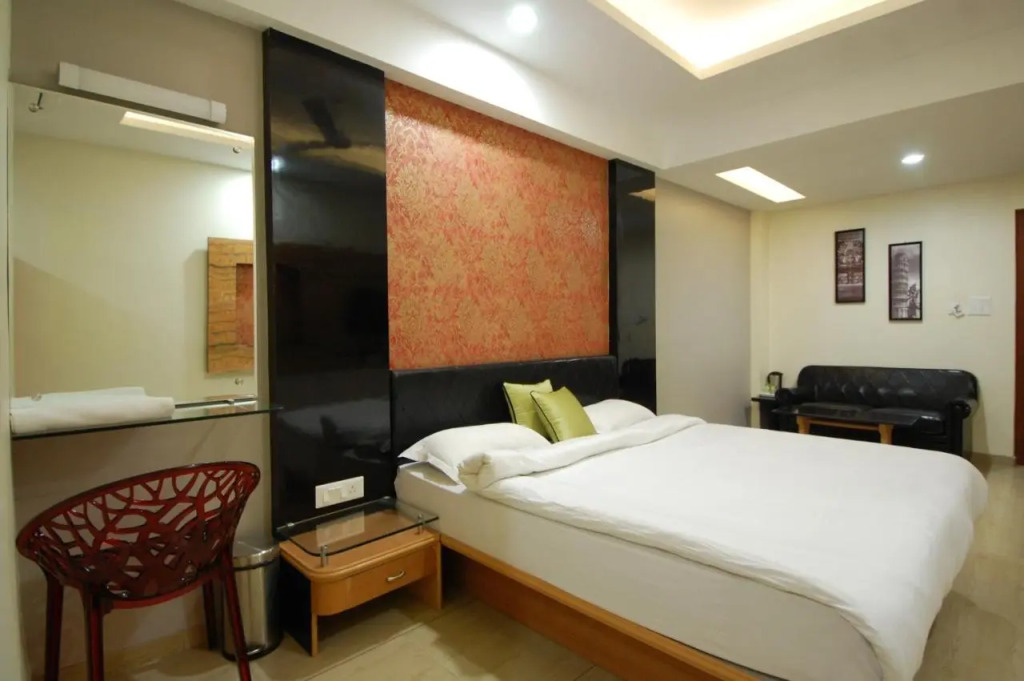 Hotel Ambassador