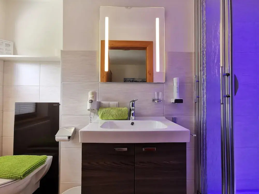 No1 - Flos Rooms & Breakfast