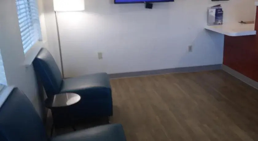 Intown Suites Extended Stay Dallas TX - Garland
