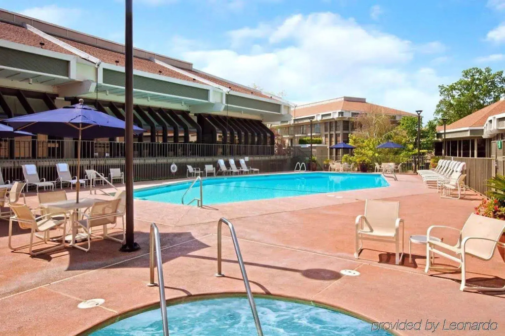 DoubleTree By Hilton Sacramento