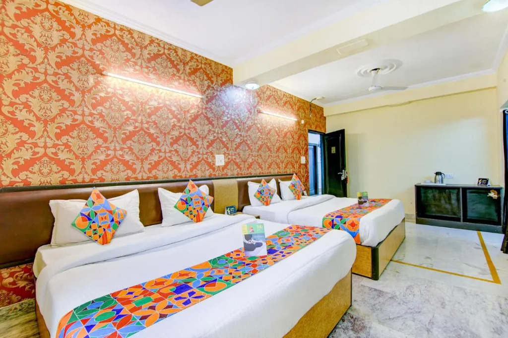 Fabhotel Le Heritage