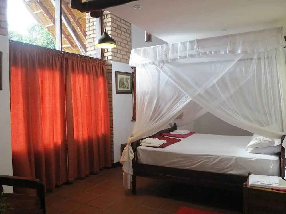 Simbamwenni Lodge and Camping