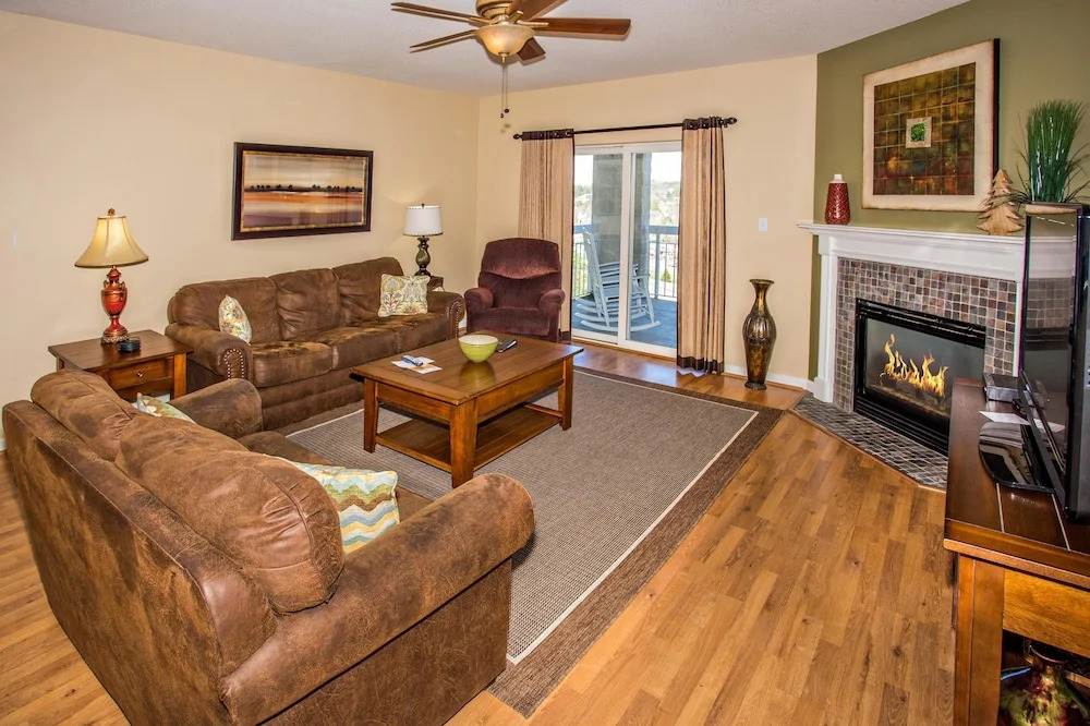 Whispering Pines 222