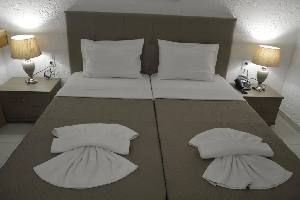 Stork Hotel