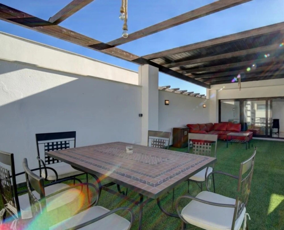 Apartment with 3 Bedrooms in Estepona, with Wonderful Mountain View, Shared Pool, Furnished Terrace - 2 Km From the Beach