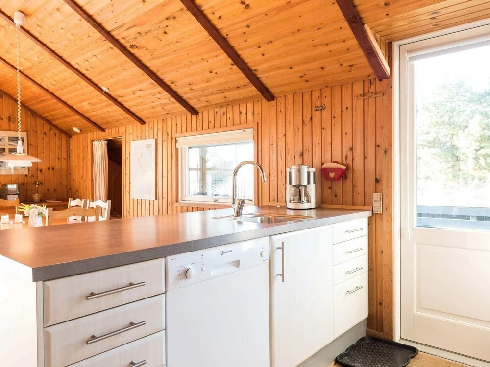 6 Person Holiday Home on a Holiday Park in Fanø