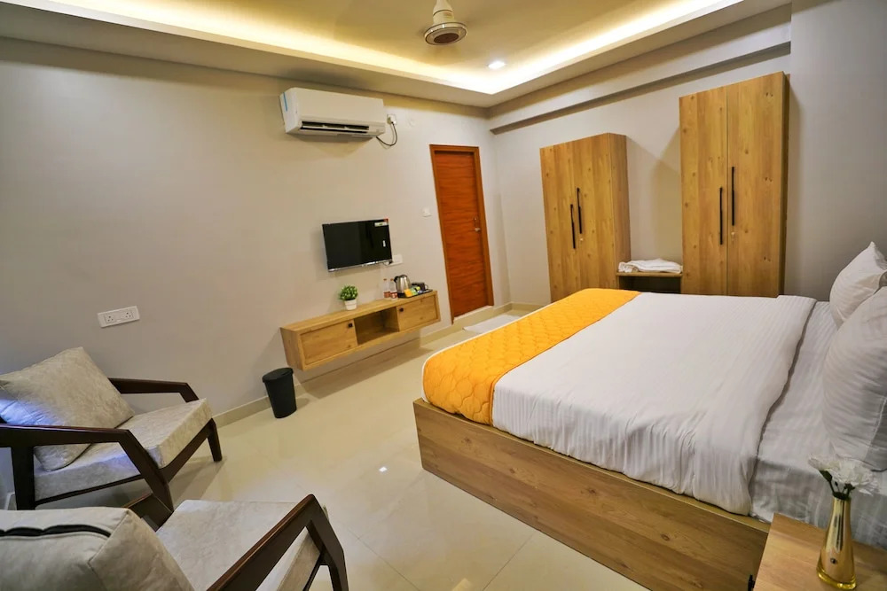 Hotel Ceasta US Consulate Hyderabad, Gachibowli
