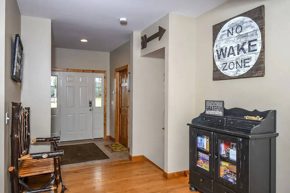 No Wake Zone 5 Bedroom House