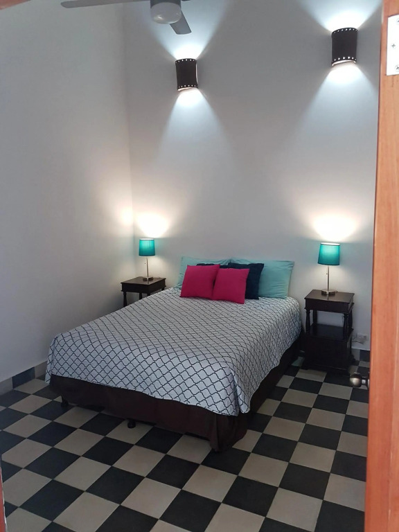 Lovely new-build colonial house with plunge pool