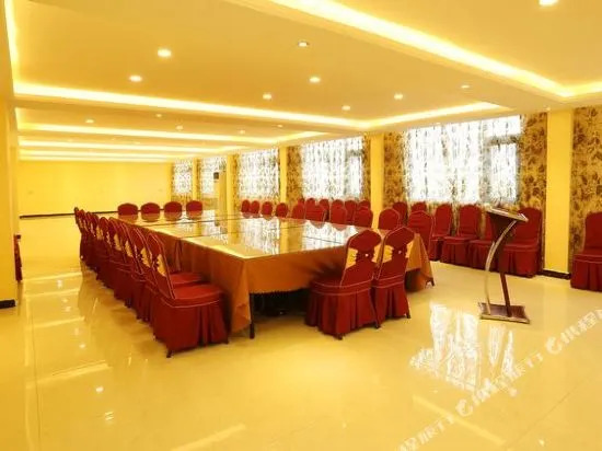 Aloft Theme Hotell (IKEA Store, Zhengzhou Sports Center)