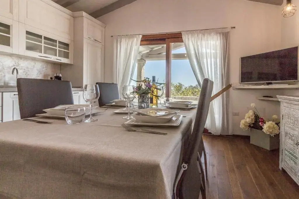 Villa with 4 bedrooms in Cala Ginepro with wonderful sea view private pool enclosed garden 5 km from the beach