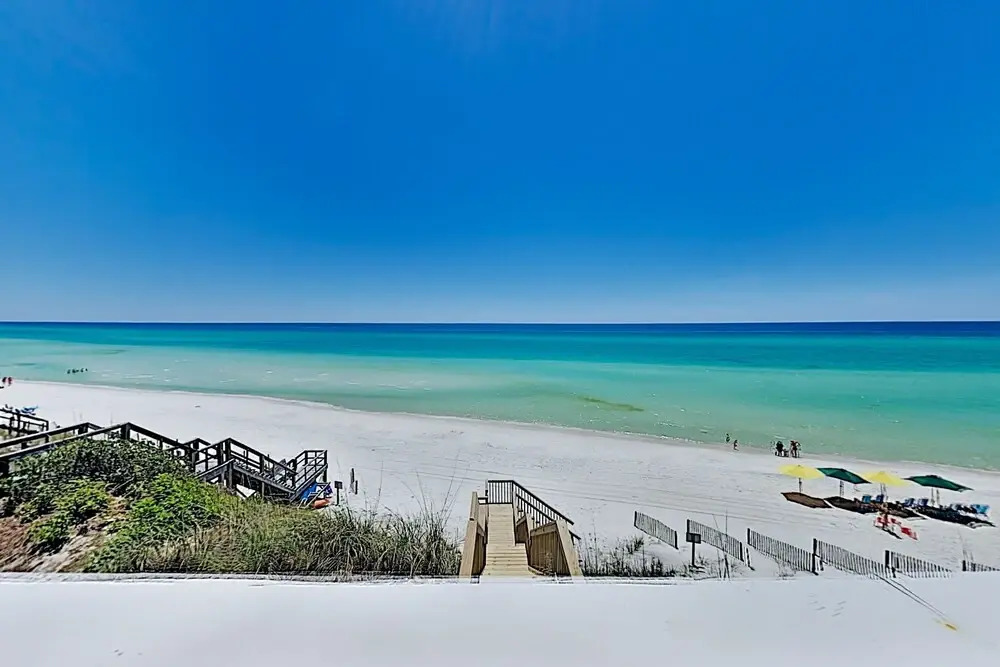 New Listing! The Beach House - Gulf-front Haven 4 Bedroom Home