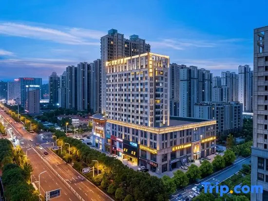 Fuyang Yunbo Manju Hotel (Yingzhou Wanda Plaza Long Distance Bus Station Store)