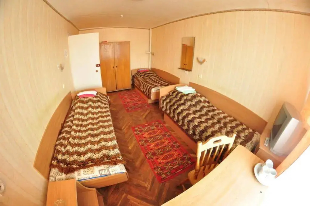 Tourist Hotel