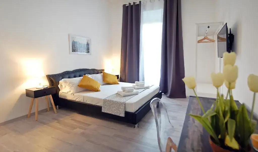 Pompeo Magno White Luxury Apartment