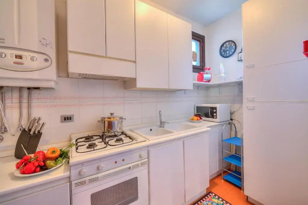 Laura's Cozy Apartment Stresa Center