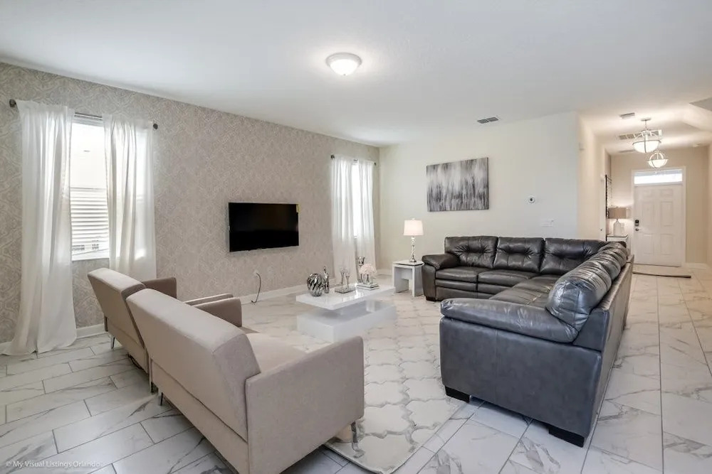 1571PW Amazing Champions Gate 6 Bedroom 6 Bed