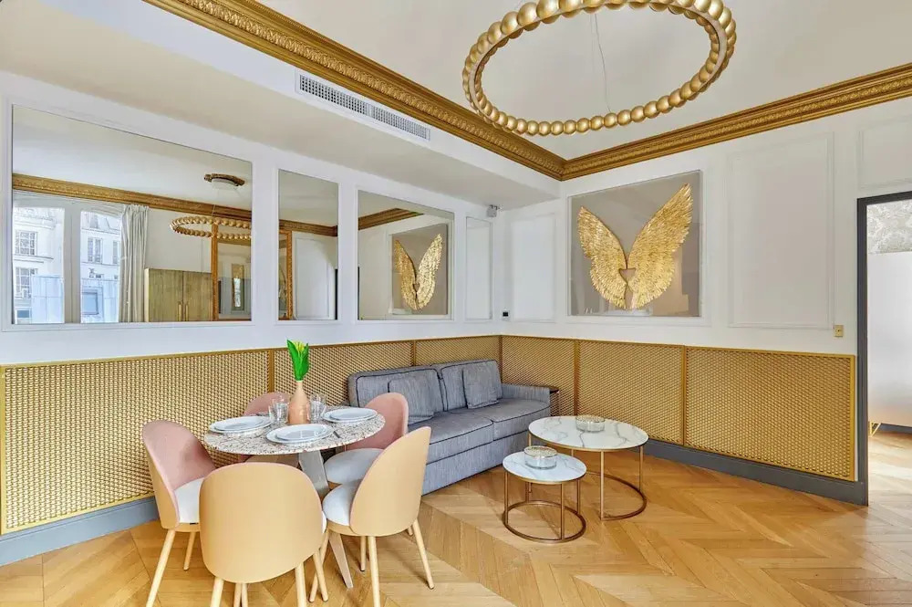 Superb AC- 1bdr Ave Montaigne - Arc de Triomphe by Studio Prestige