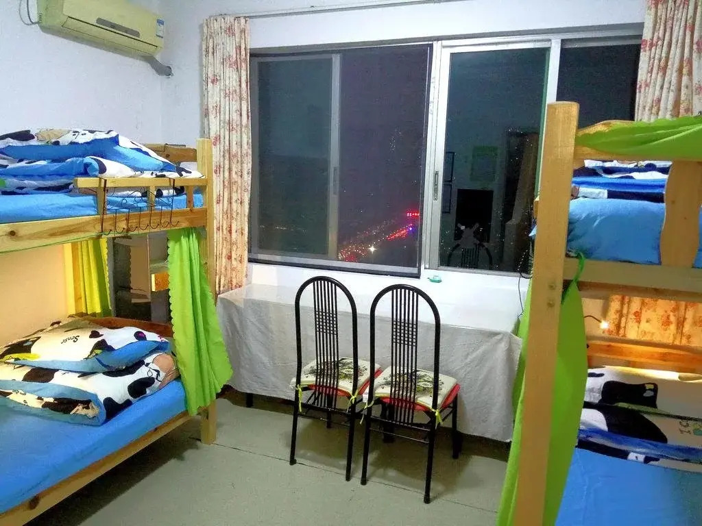 Zhuhai Chuntian Huahua Youth Hostel