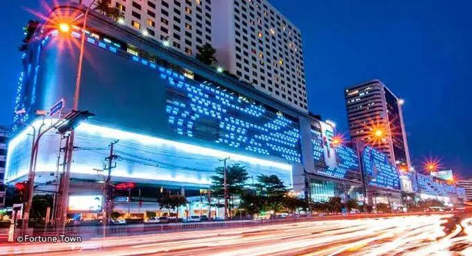 R9 Bangkok