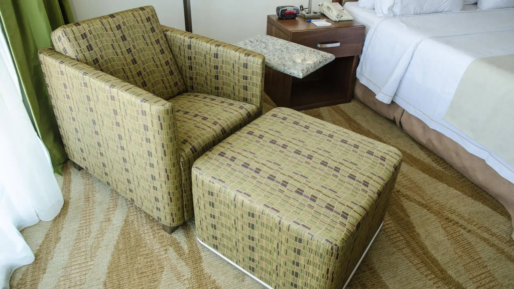 Holiday Inn Express and Suites Celaya by IHG