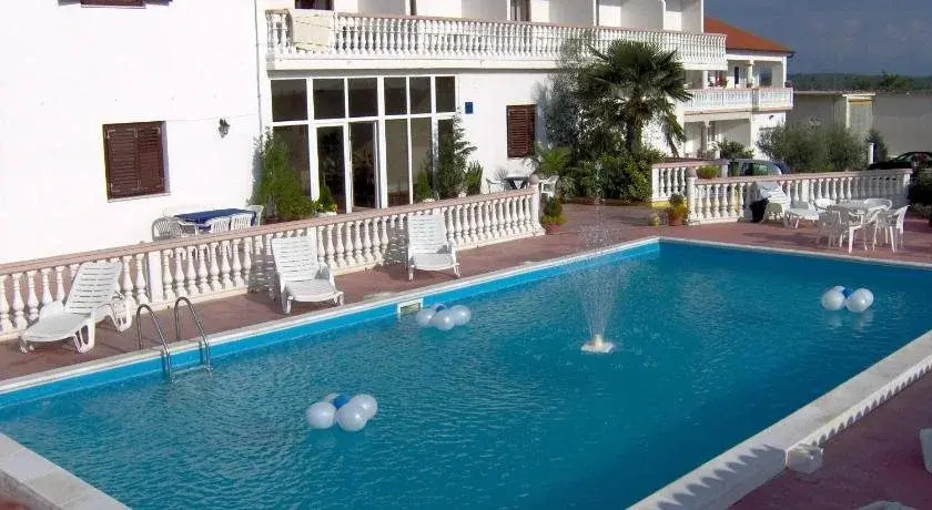 Hotel Aurora
