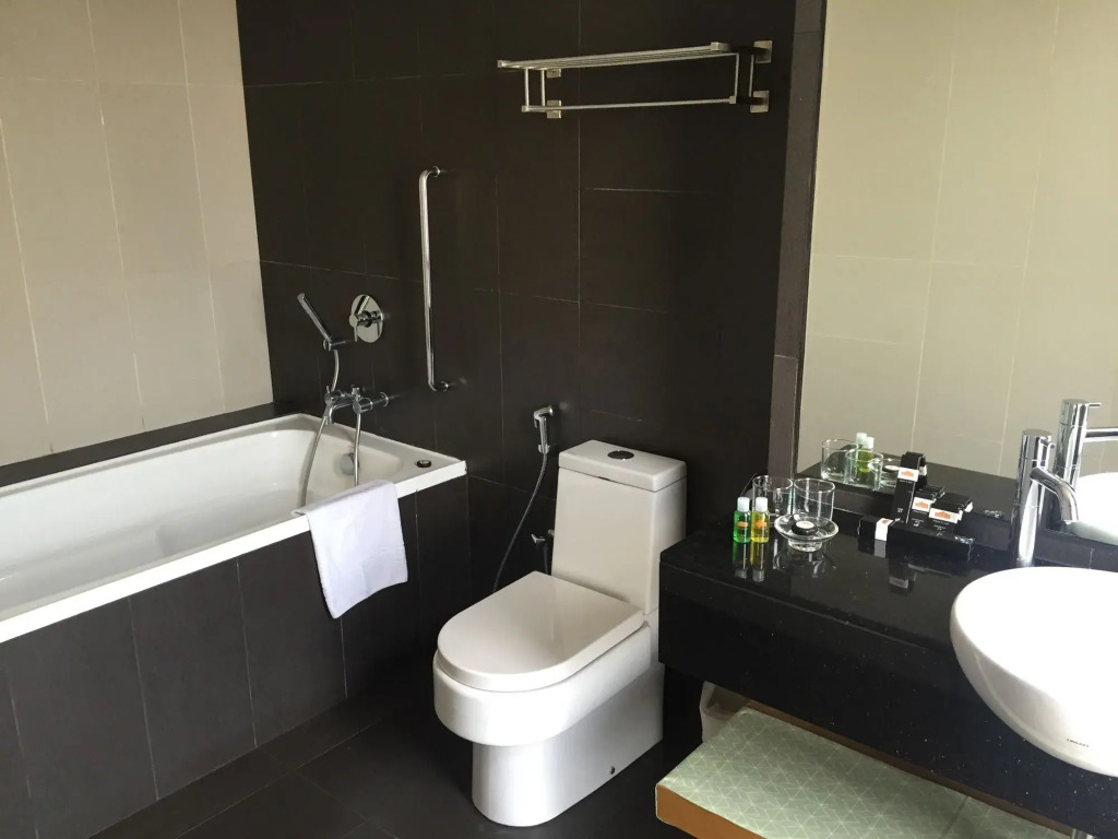Chaya Hotel