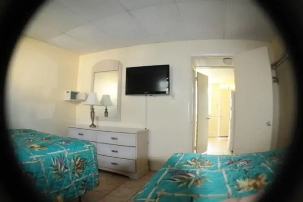 Sandpiper motel