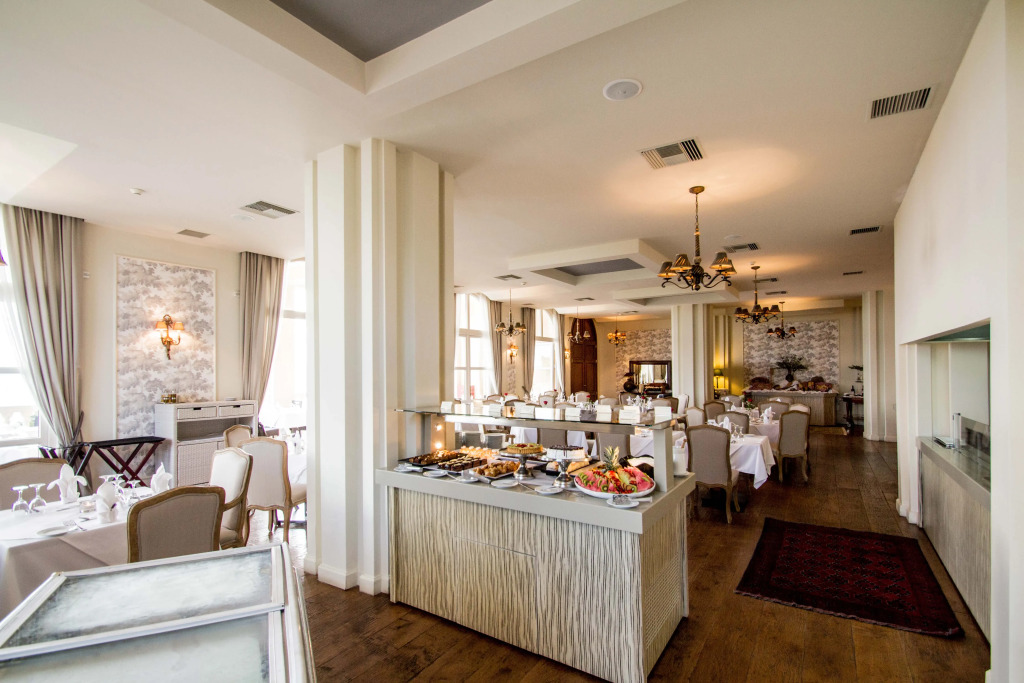 Mabely Grand Hotel