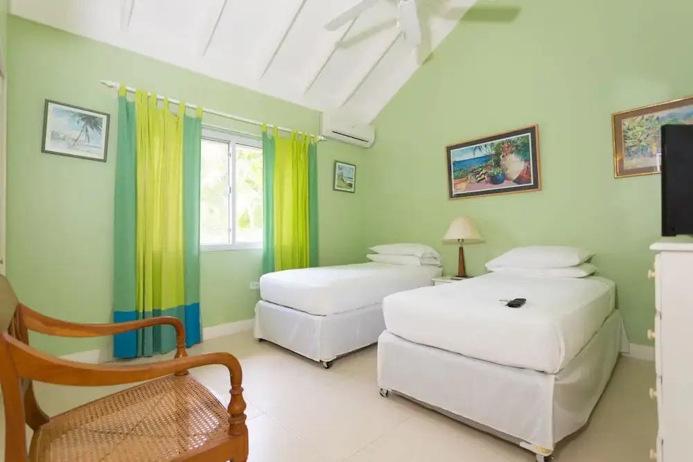 Ocho Rios Getaway Villa at The Palms