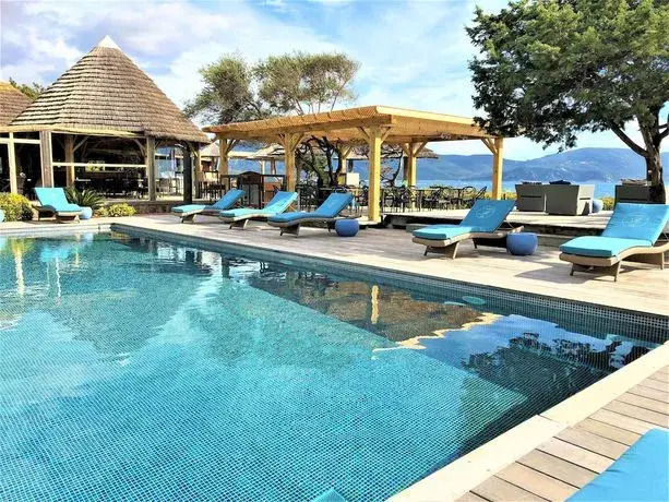 Oakwater Resort