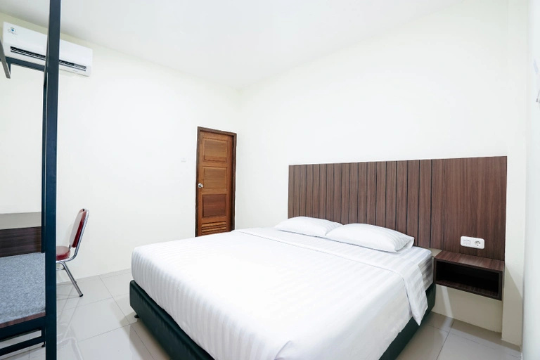Bobo Inn