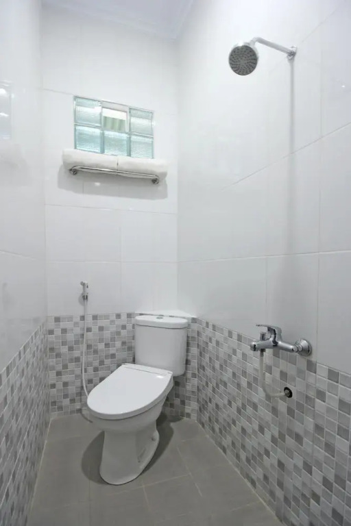 Omah Gedongkuning Syariah Homestay by OYO Rooms