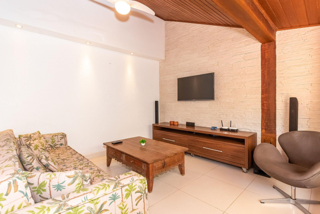 Casa Em Búzios Com área De Lazer | Rdv 02