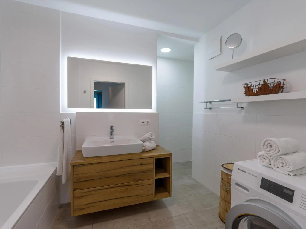 Eastside by Apartment Managers
