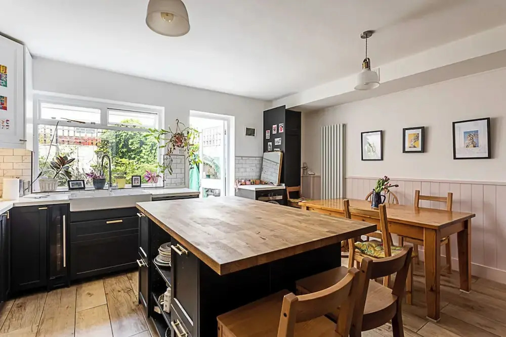 Quirky, Spacious House in the Heart of Hackney