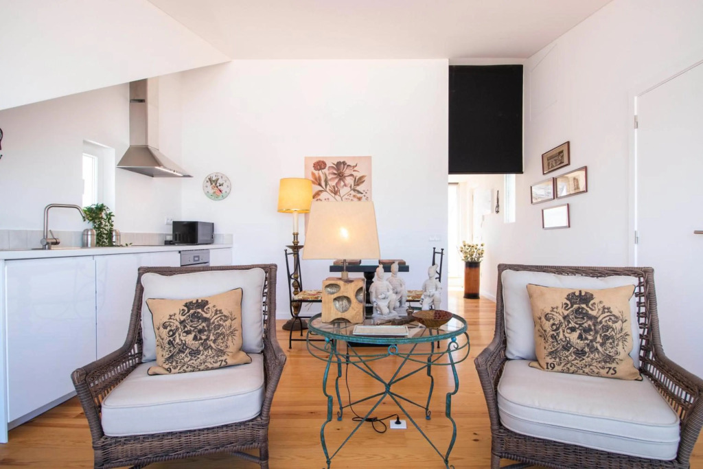 Lusitano Top Floor Apartment