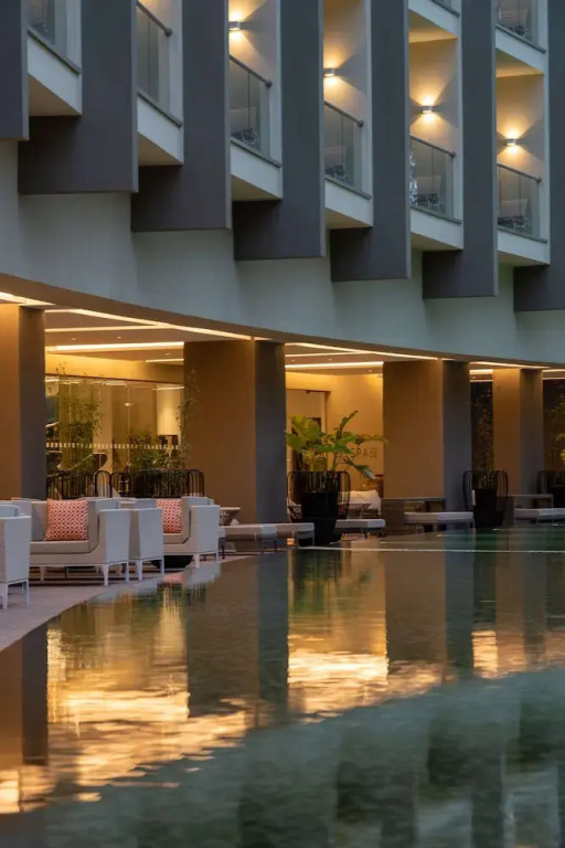 Отель Radisson Blu Hotel & Residence Nairobi Arboretum