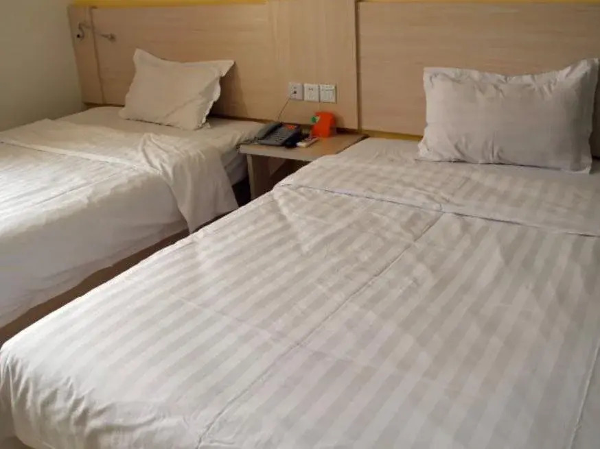 7Days Inn Huanghai First Road