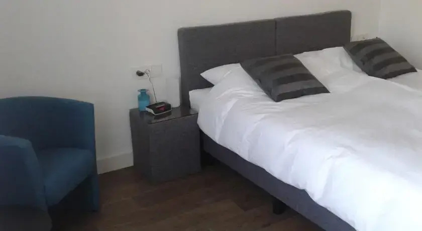 Bed & Breakfast 108