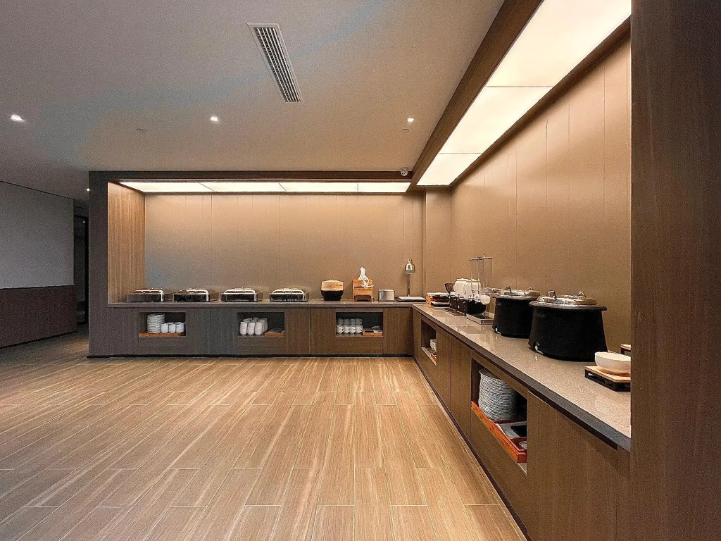 Hanting Hotel Luohe Linying Yingchuan Avenue