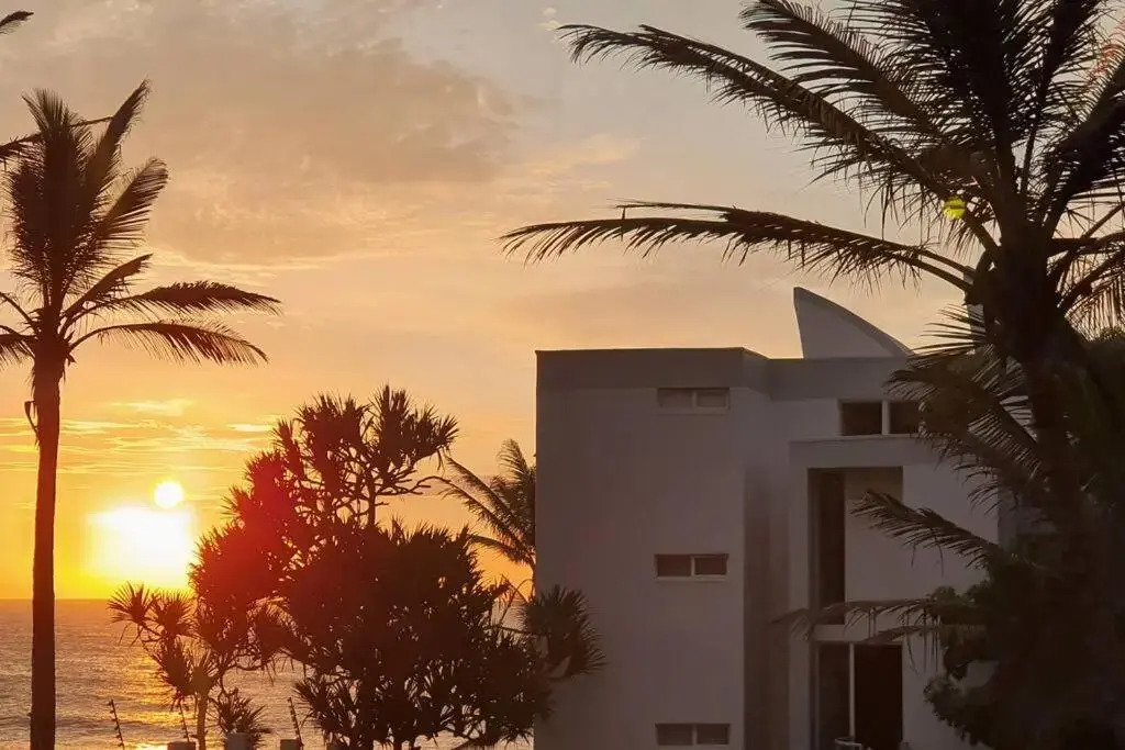 CHAKAS COVE BALLITO 2 Bedroom Beachfront Gem!