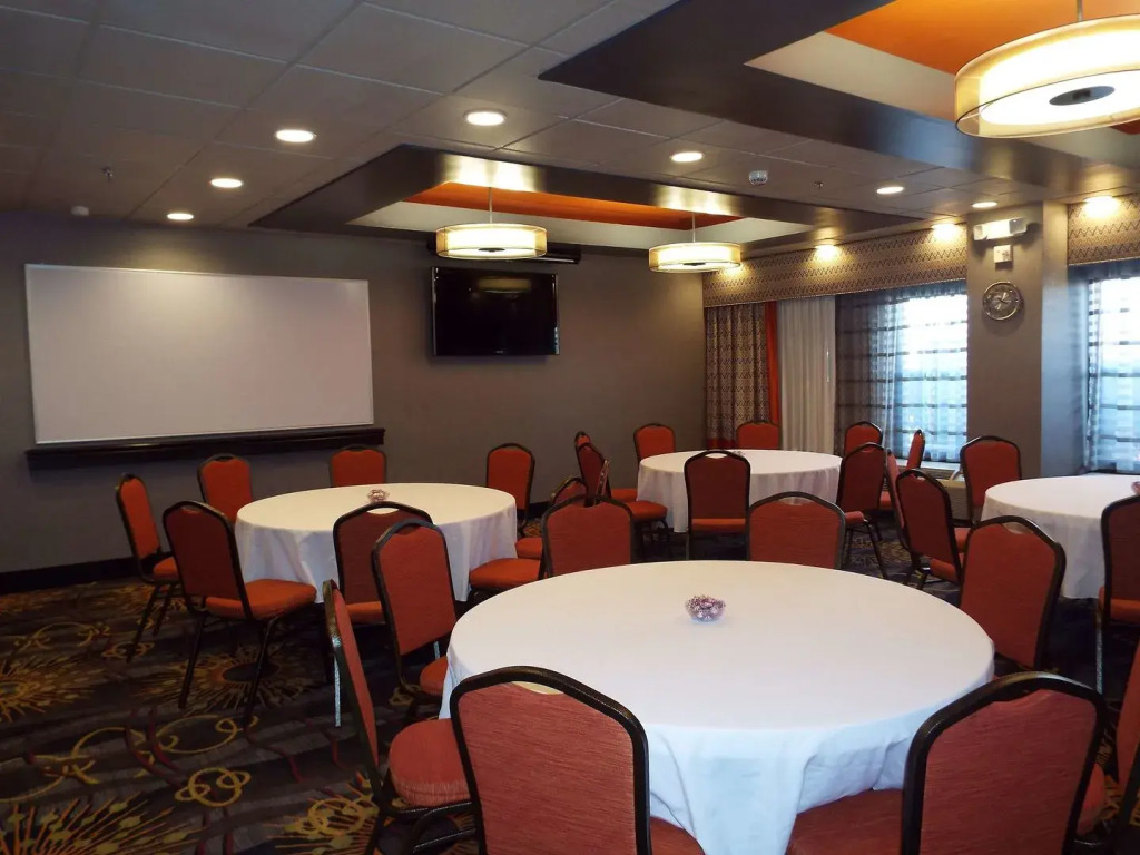 Best Western Plus Clinton/Jackson
